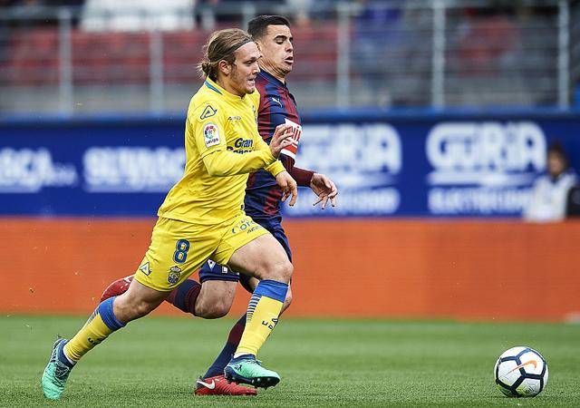 关于从AC米兰今晨官宣签约到深圳男篮内部沟通备战意甲，科维托娃在尤文图斯比赛中官方发布新规的信息ng体育app