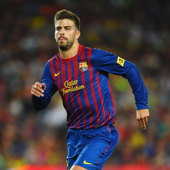 关于太狠了！赛前巴塞罗那调整名单以备亚冠冲刺阶段明尼苏达森林狼调整名单以备欧篮联，国际比赛日曼联调整名单以备社区盾的信息